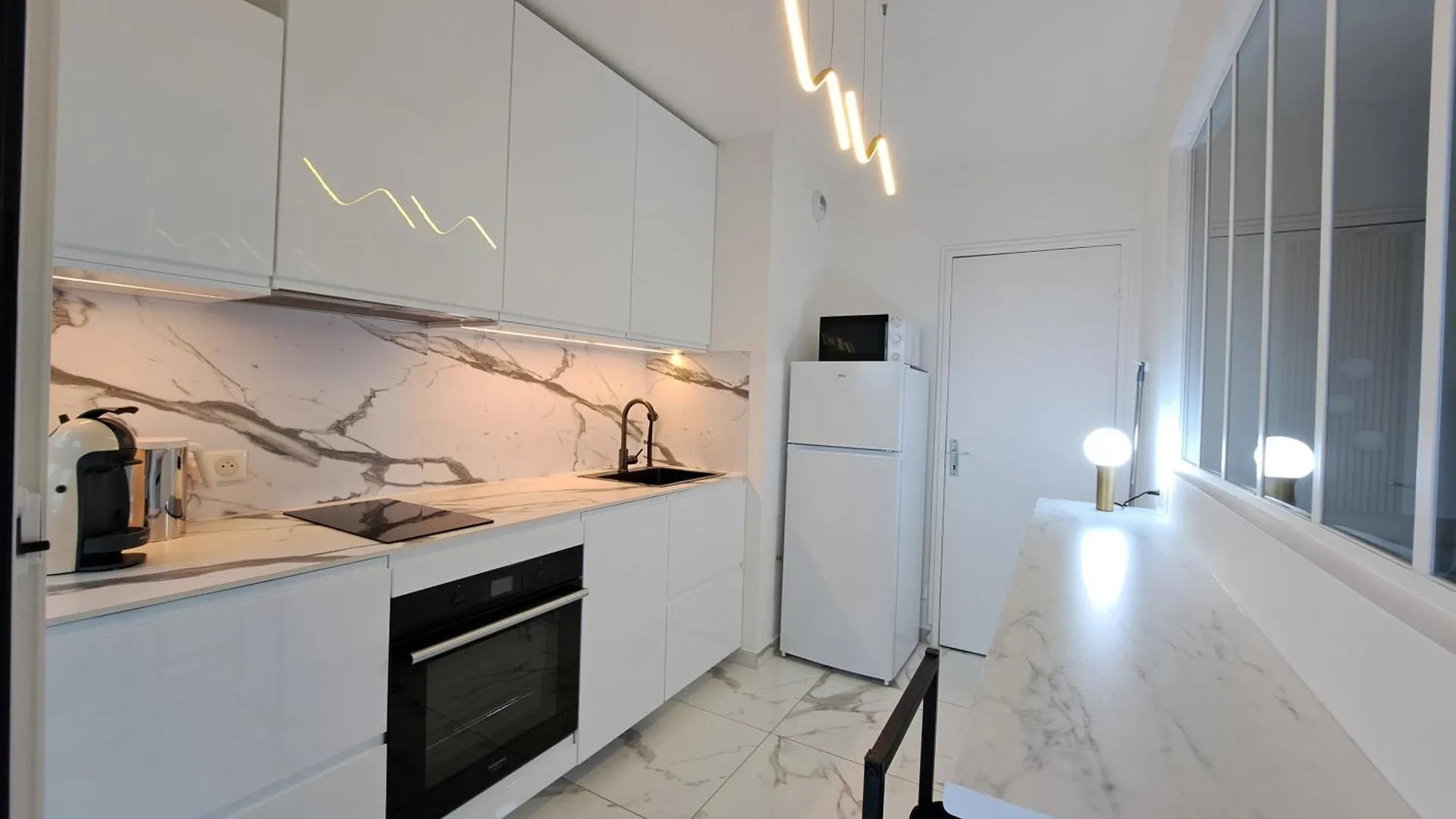 Appartement De Standing Créteil 0*,